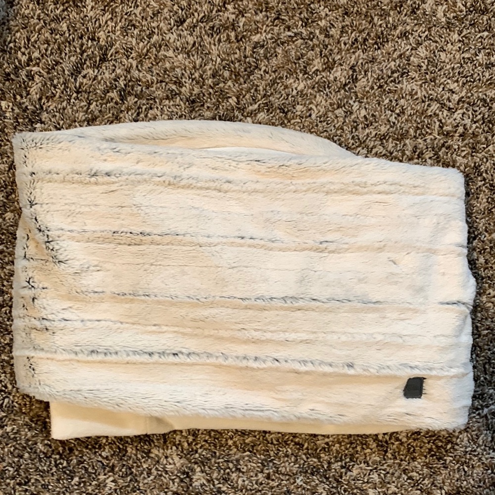 The North Face infinity scarf